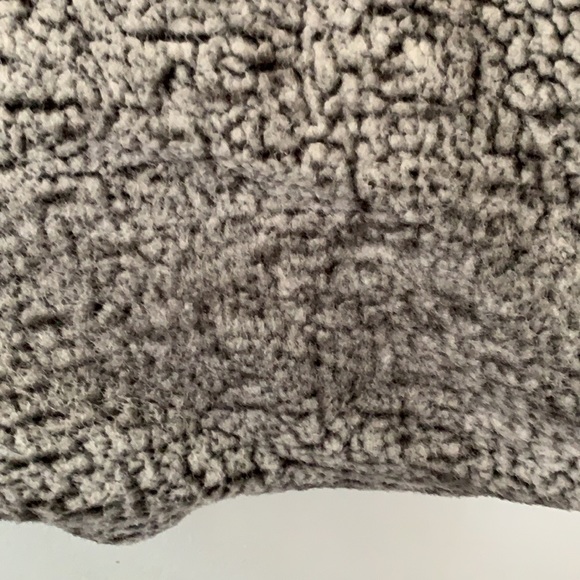 Altar’d state, color is slat and pepper - Picture 4 of 5